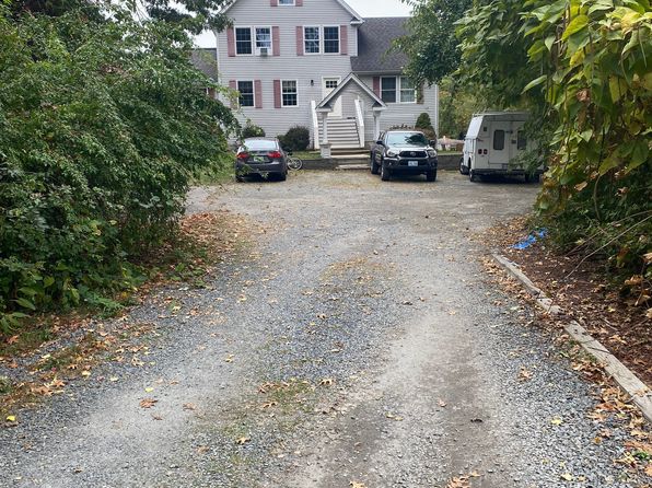 215 Draper Ave