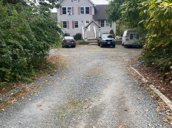 215 Draper Ave, Warwick, RI 02889
