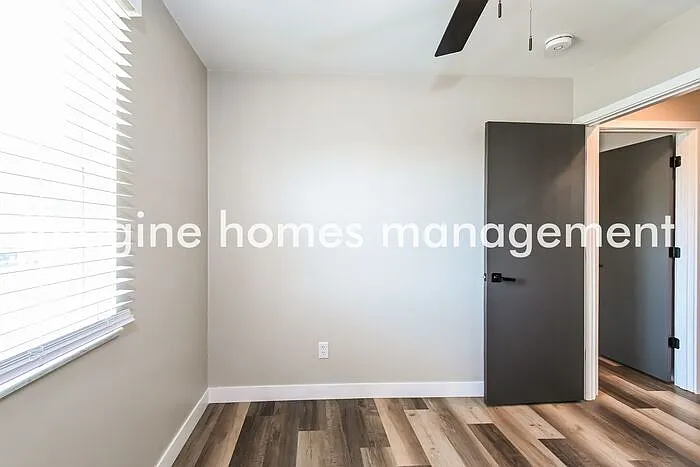 803 Brookside Dr — Photo 11