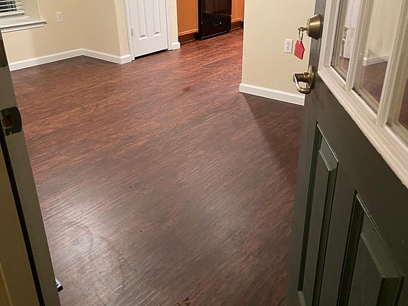 2nd image of 111 Portsmouth Dr #1