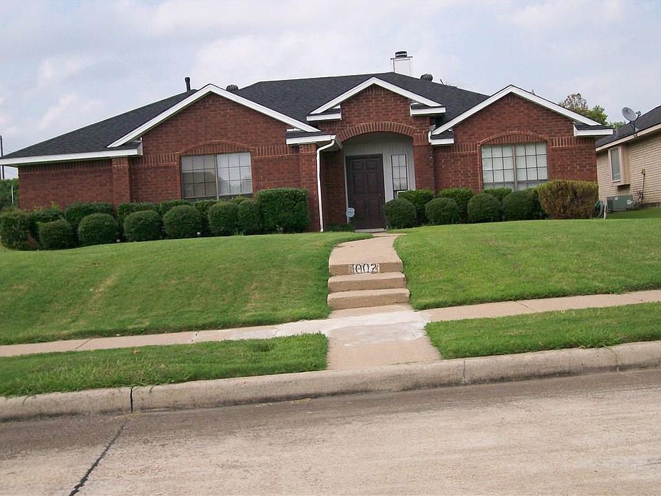 1st image of 1002 Braewick Ct