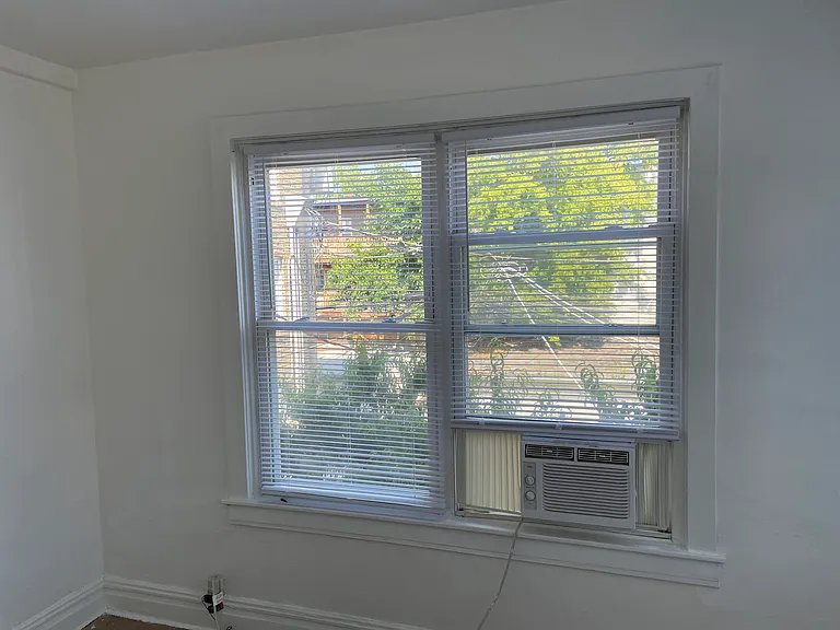 4945 N Kedzie Ave #2R — Photo 3