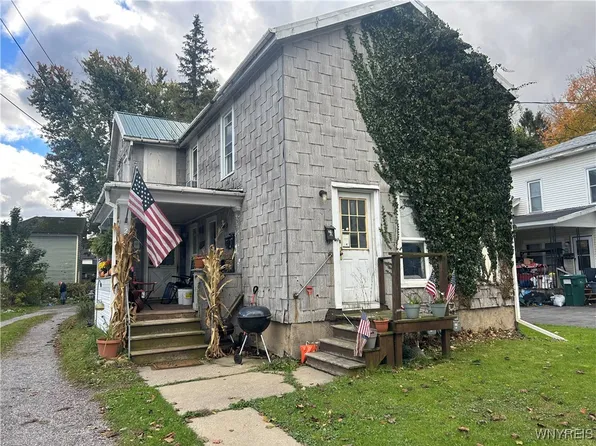 24 North St, Attica, NY 14011