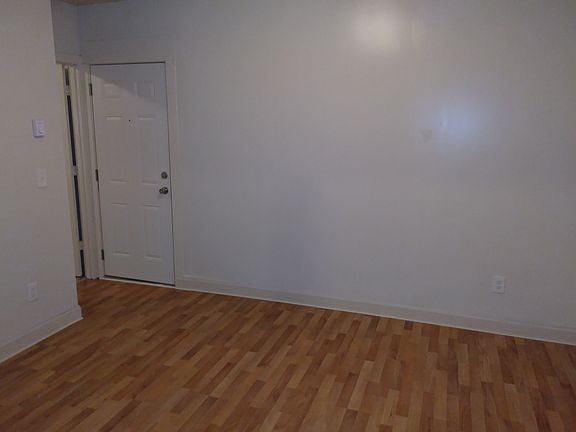 3rd image of 55 Saint Germaine Ct #55A