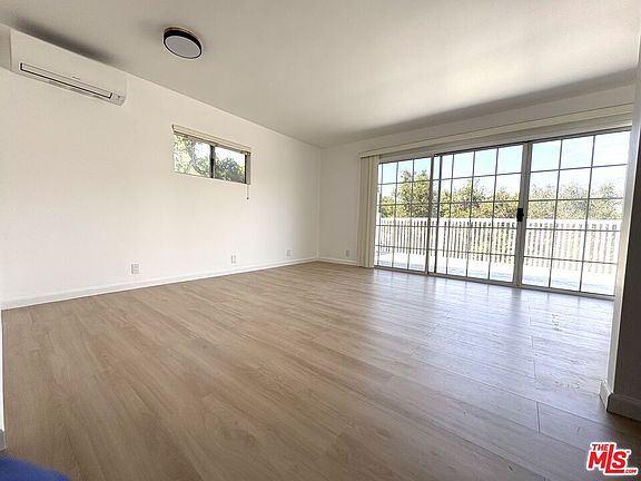 2nd image of 559 Tico Rd