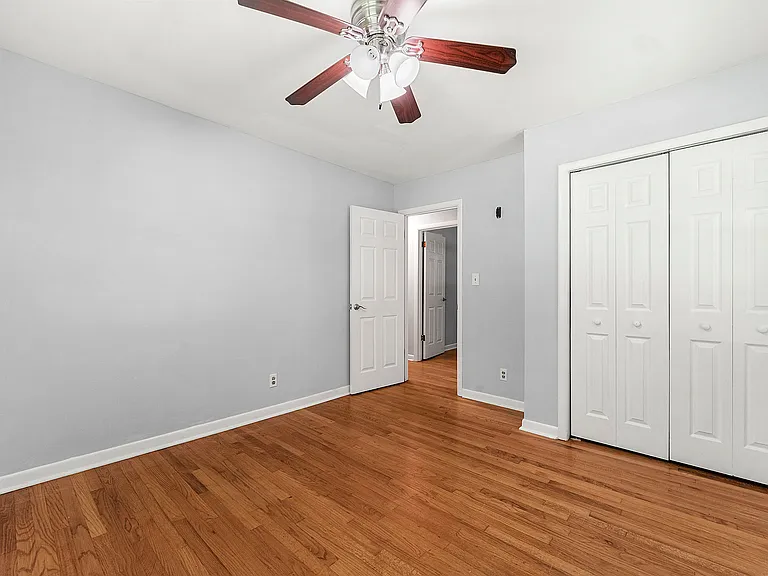 2895 Shelly Dr SW — Photo 16