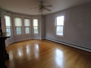 117 Prospect St #2, Somerville, MA 02143