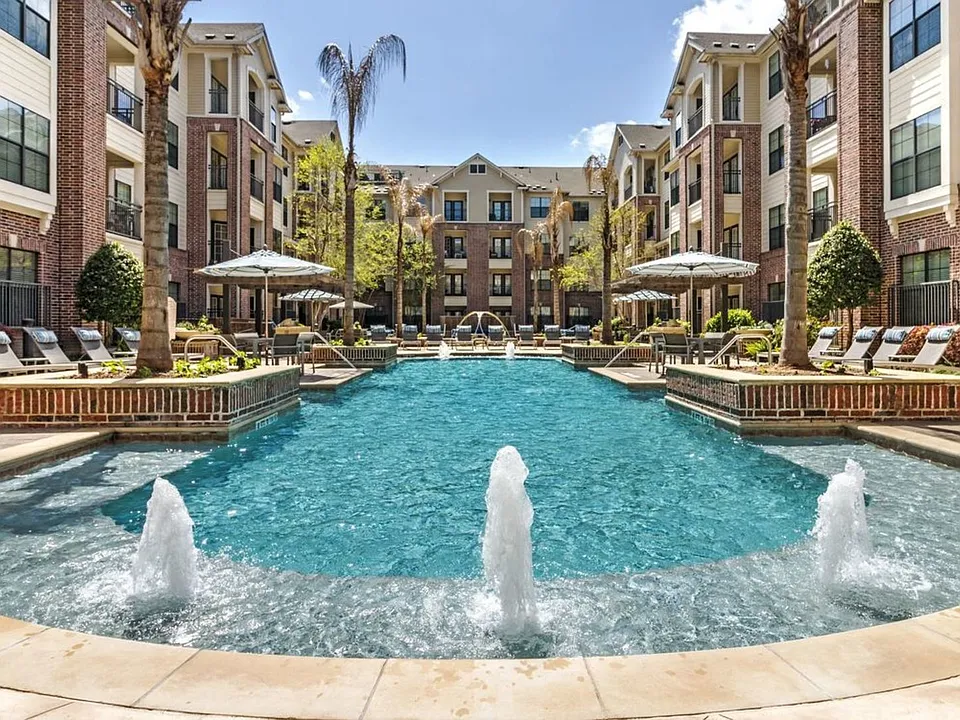 Villas at Bunker Hill Apartments