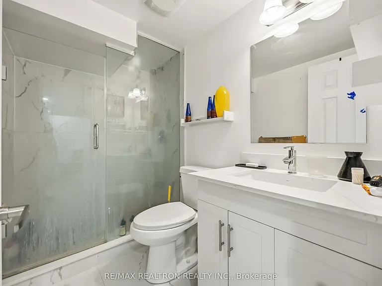 23 Amberty St — Photo 28