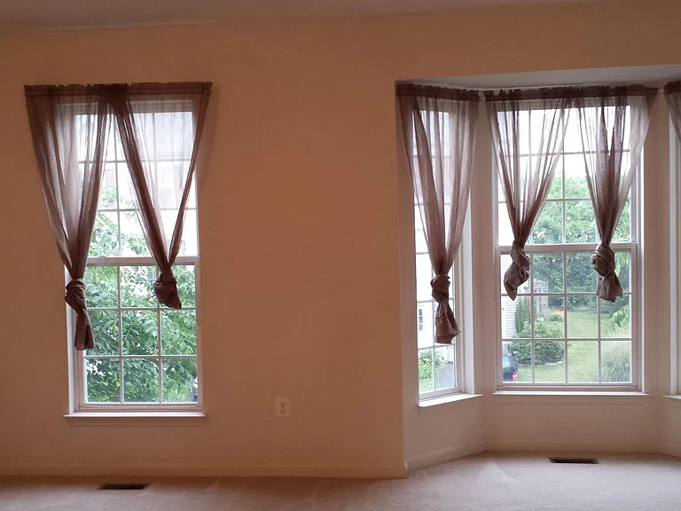 2nd lv living room