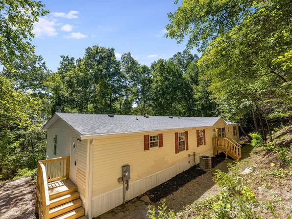 81 Spring Mountain Rd, Fairview, NC 28730