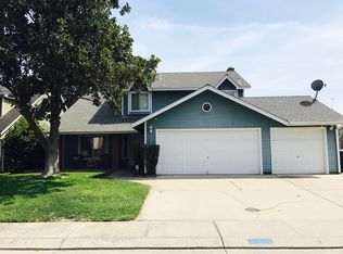 2134 Ashwood Dr, Escalon, CA 95320