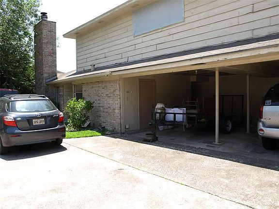 2nd image of 10823 Sugar Hill Dr APT B