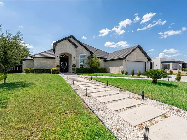 1208 Travis St, Mission, TX 78572