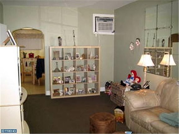 5th image of 2636 S Percy St