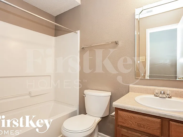 11657 Presidio Dr — Photo 11