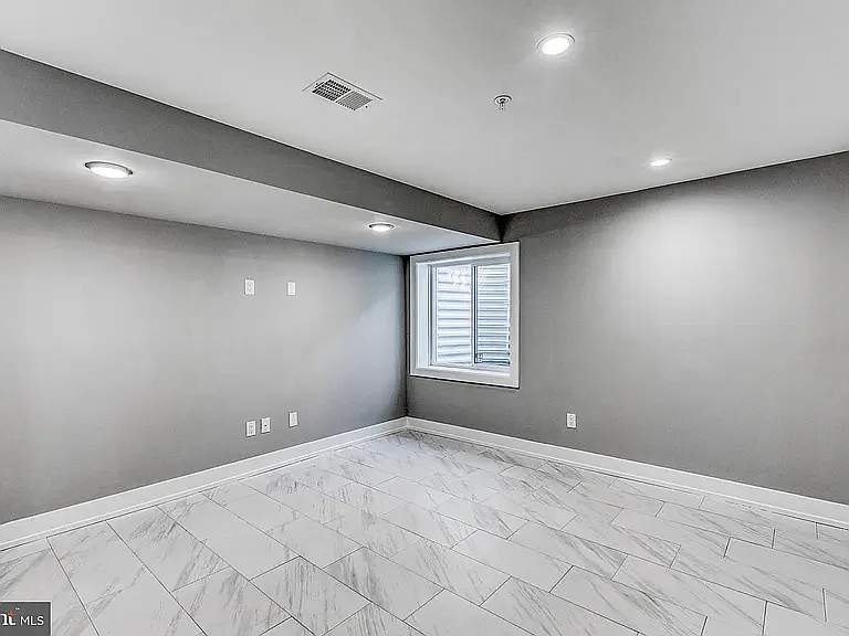 2103 N Philip St — Photo 13