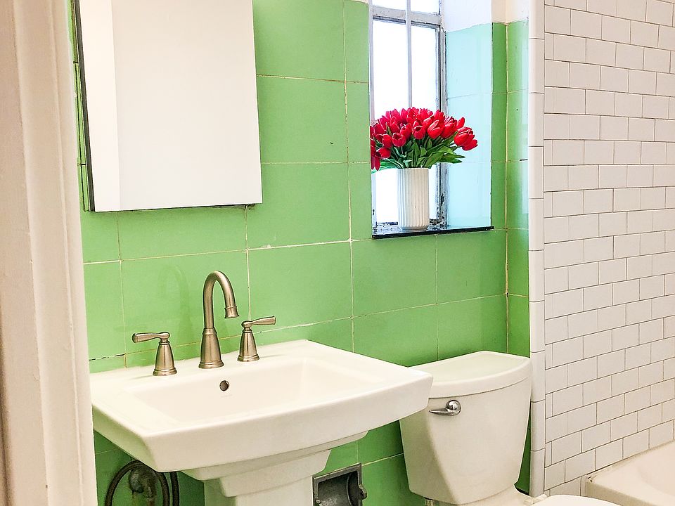 1st image of 337 E Lullwood Ave #2