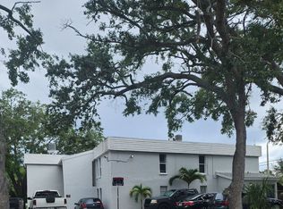 101 N Fernwood Ave, Clearwater, FL 33765