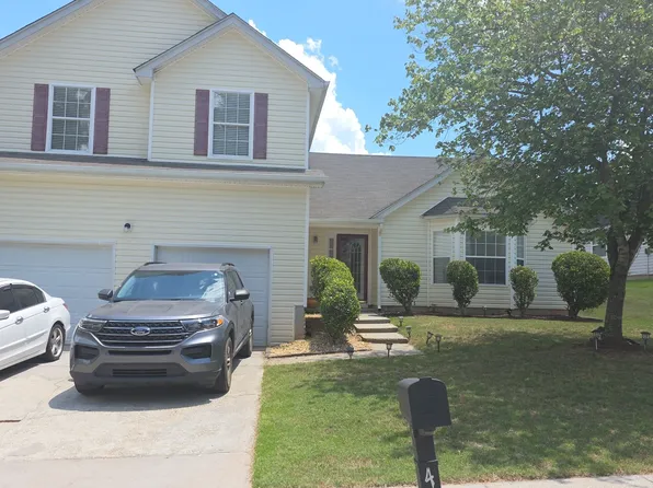 436 Berkshire Pl, Fairburn, GA 30213