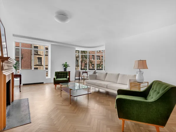 24 West 55th Street image 1 of 9