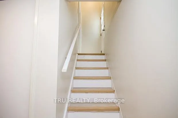 2430 Iris St #B — Photo 4
