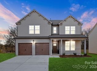 11008 N Commons Dr, Charlotte, NC 28213