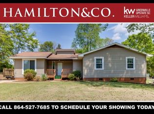 5 Queens St, Fountain Inn, SC 29644