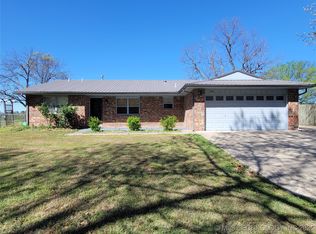 491 Warren Rd, Eufaula, OK 74432