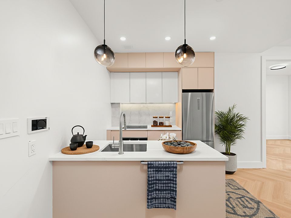 1st image of 34-16 38th St #2211