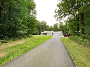 5461 Bridge Rd, Elba, NY 14058