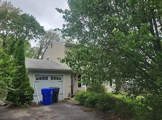 742 Baltic Dr, Brick, NJ 08723