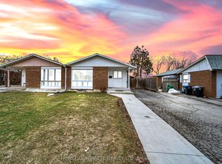 64 Drake Blvd, Brampton, ON L6T 3K9