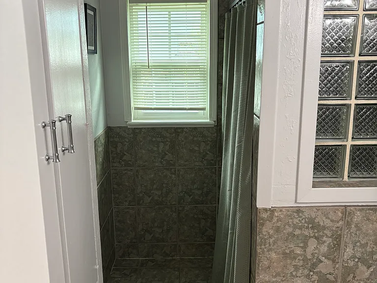 9907 Woodstock Dr — Photo 9