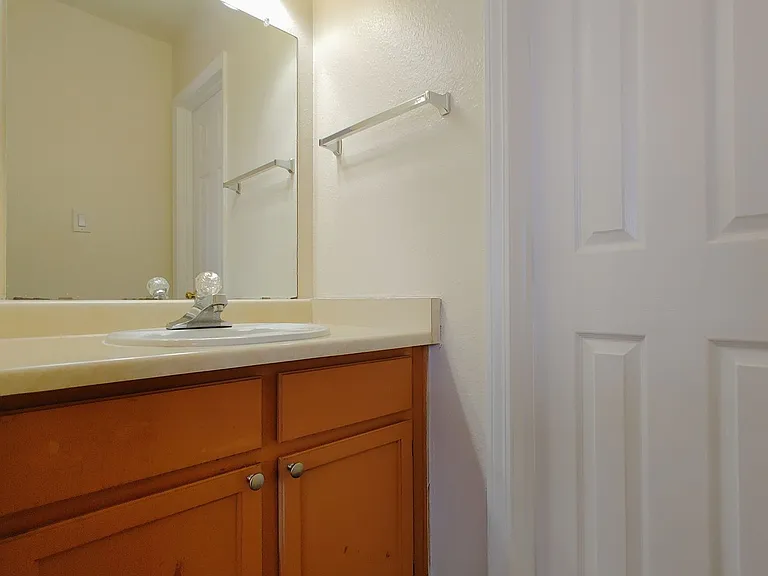 1110-1112 1114 Ortiz Dr — Photo 9