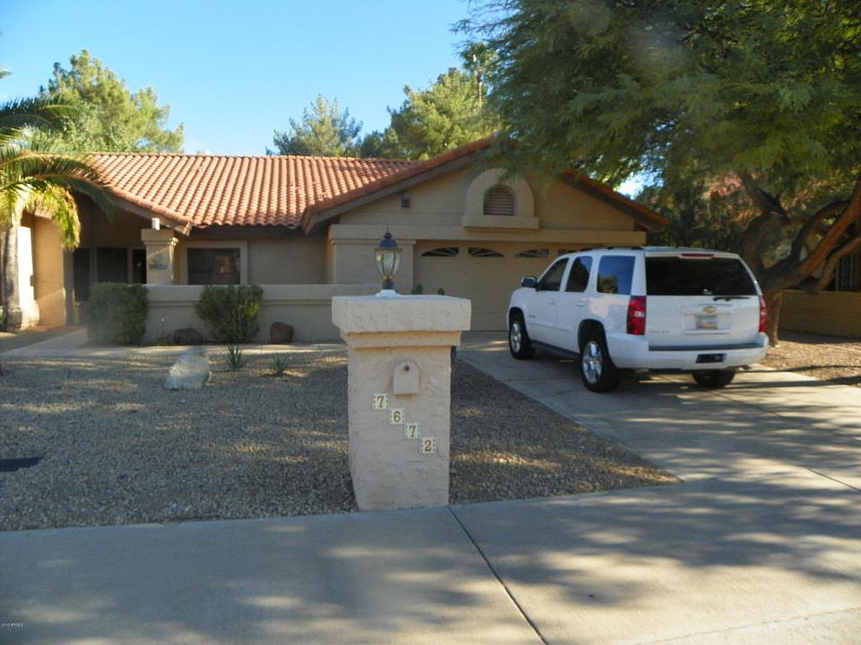 1st image of 7672 E Windrose Dr