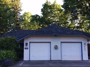 6715 SW Sussex St, Beaverton, OR 97008