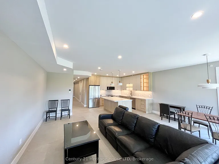 99A Moffatt St — Photo 13