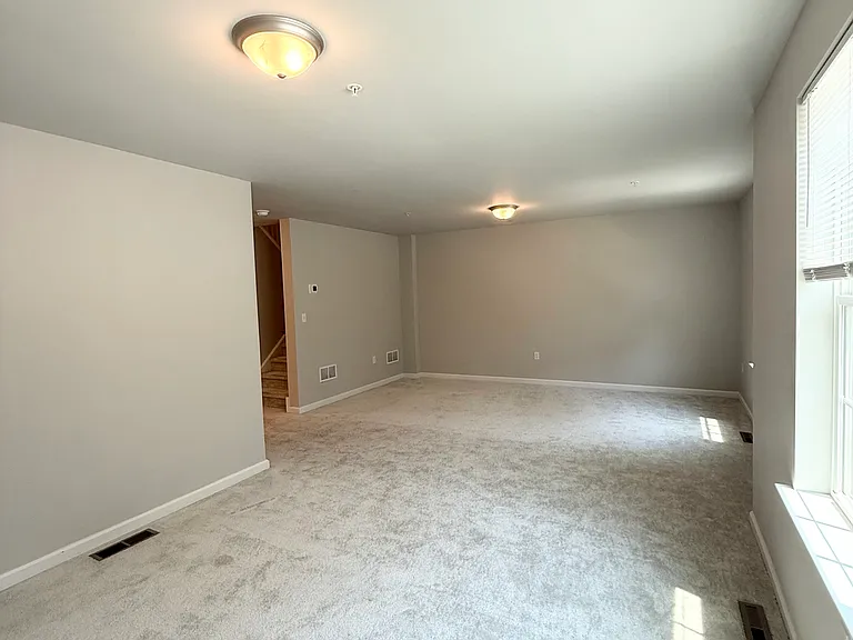 358 E Nesquehoning St — Photo 11