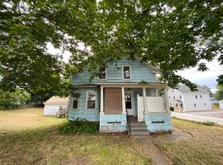 13 1st Ave, Dudley, MA 01571