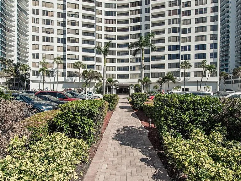 3505 S Ocean Dr #221 — Photo 47