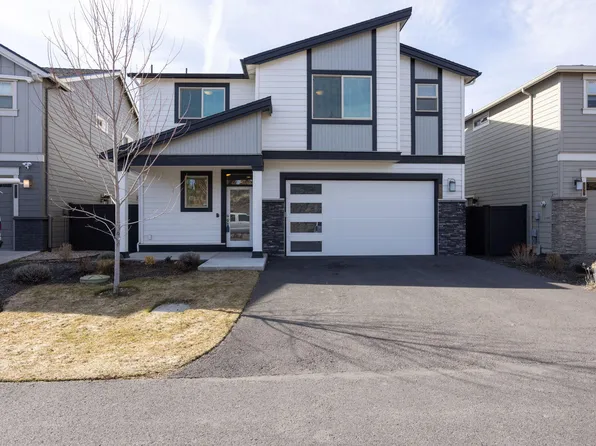 20971 NE Legend Pl, Bend, OR 97701