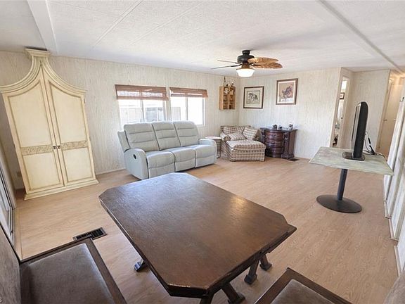 4th image of 26110 Princess LN