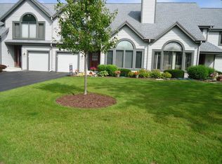 W175S7520 Harbor Cir, Muskego, WI 53150