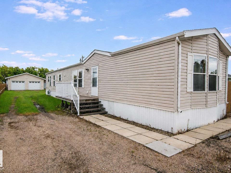 1st image of 4805 50th St