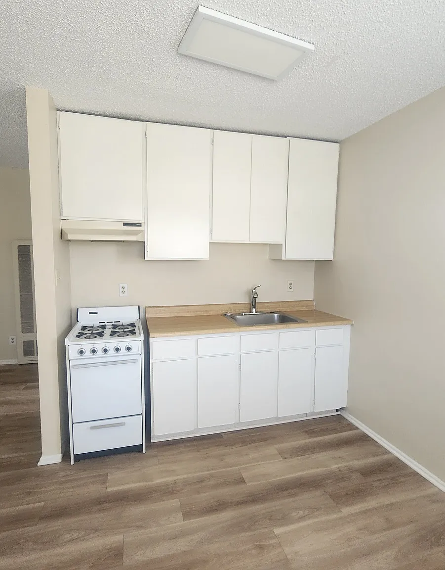 1 bed, 600 sqft, $2,095 — Photo 2
