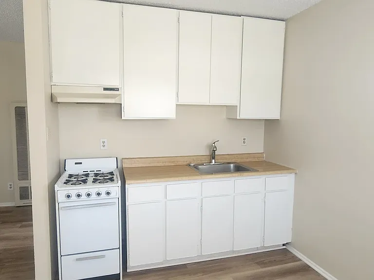 Cozy Kitchen