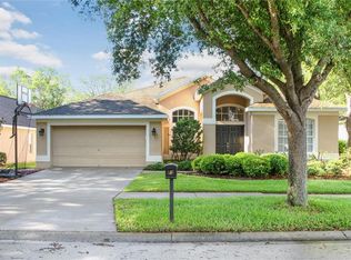 6105 Whimbrelwood Dr, Lithia, FL 33547