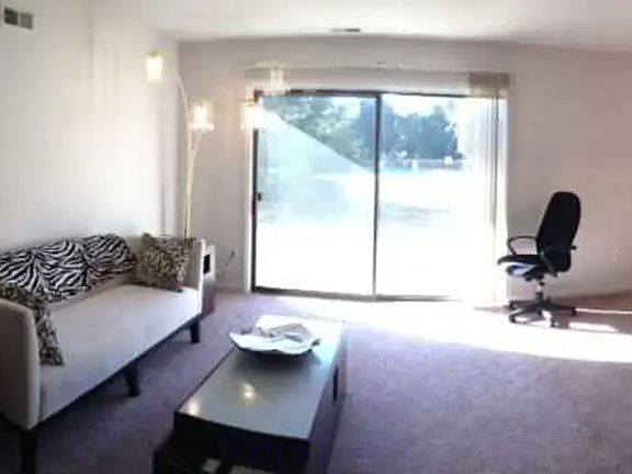 5th image of 26717 Berg Rd #B0b9ba0f1