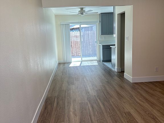 3rd image of 4545 Canoga St #B